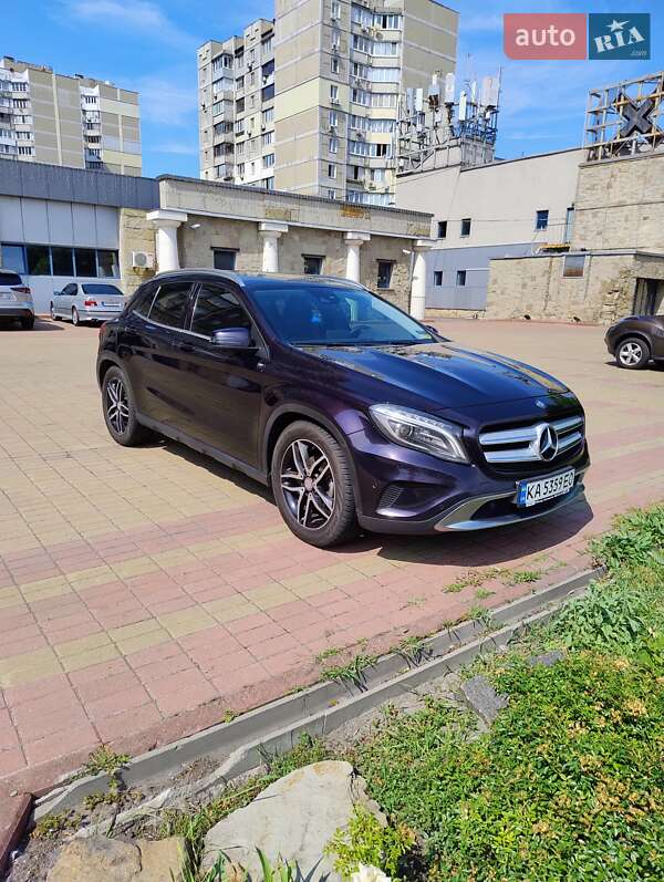 Mercedes-Benz GLA-Class 2016