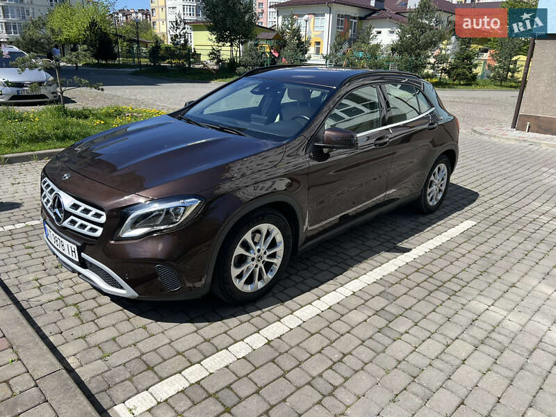 Внедорожник / Кроссовер Mercedes-Benz GLA-Class 2017 в Ивано-Франковске