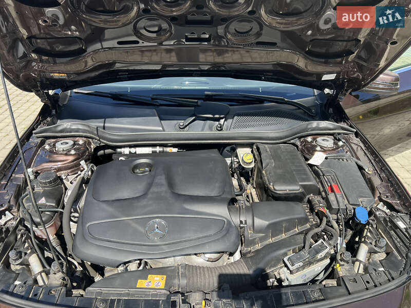 Внедорожник / Кроссовер Mercedes-Benz GLA-Class 2017 в Ивано-Франковске