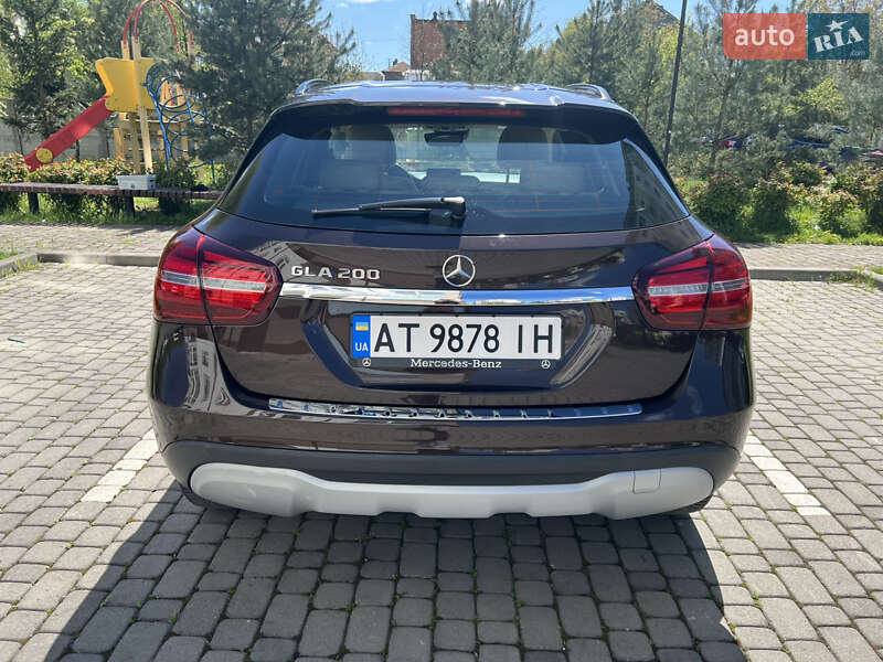 Внедорожник / Кроссовер Mercedes-Benz GLA-Class 2017 в Ивано-Франковске