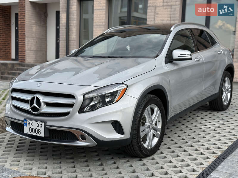 Внедорожник / Кроссовер Mercedes-Benz GLA-Class 2016 в Ровно