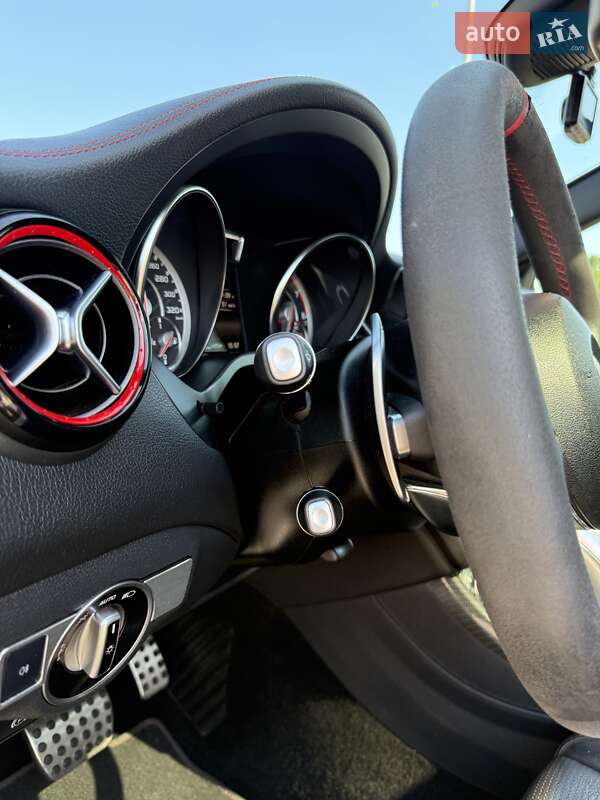 Внедорожник / Кроссовер Mercedes-Benz GLA-Class 2016 в Одессе