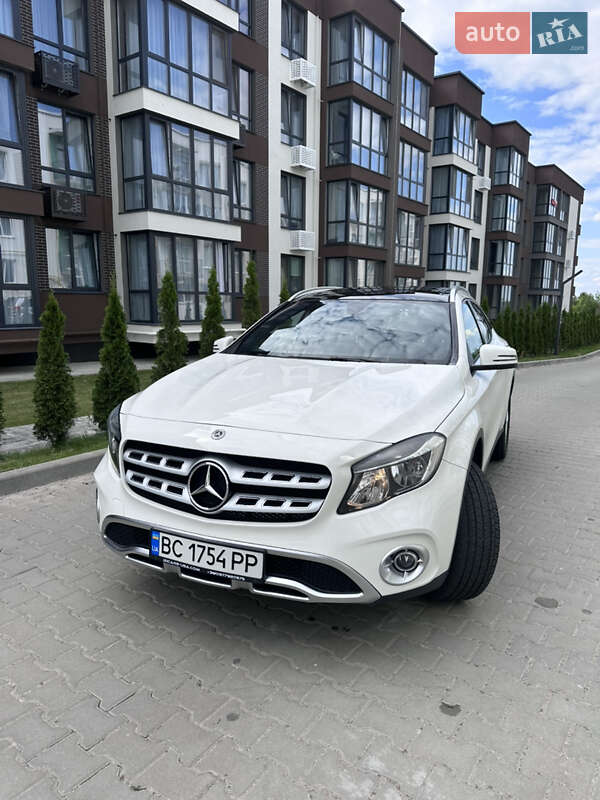 Mercedes-Benz GLA-Class 2017