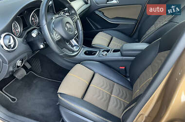 Внедорожник / Кроссовер Mercedes-Benz GLA-Class 2017 в 