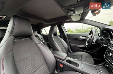 Внедорожник / Кроссовер Mercedes-Benz GLA-Class 2015 в 