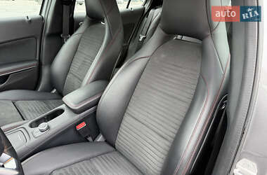 Внедорожник / Кроссовер Mercedes-Benz GLA-Class 2015 в 