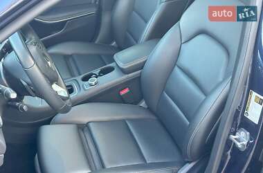 Внедорожник / Кроссовер Mercedes-Benz GLA-Class 2019 в 