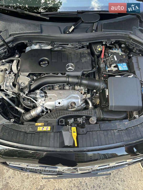 Внедорожник / Кроссовер Mercedes-Benz GLA-Class 2021 в Львове