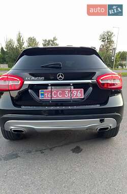 Внедорожник / Кроссовер Mercedes-Benz GLA-Class 2016 в 