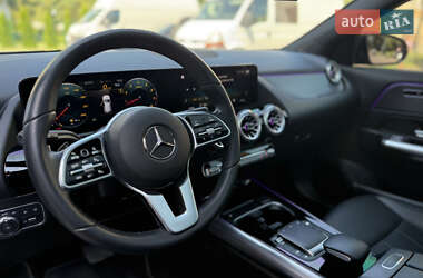 Внедорожник / Кроссовер Mercedes-Benz GLA-Class 2022 в 