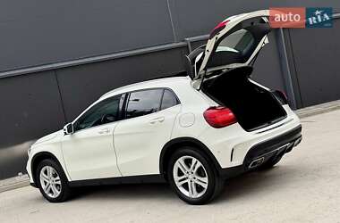 Внедорожник / Кроссовер Mercedes-Benz GLA-Class 2015 в 