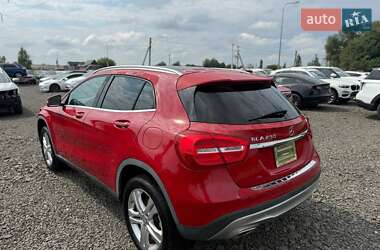 Внедорожник / Кроссовер Mercedes-Benz GLA-Class 2015 в 