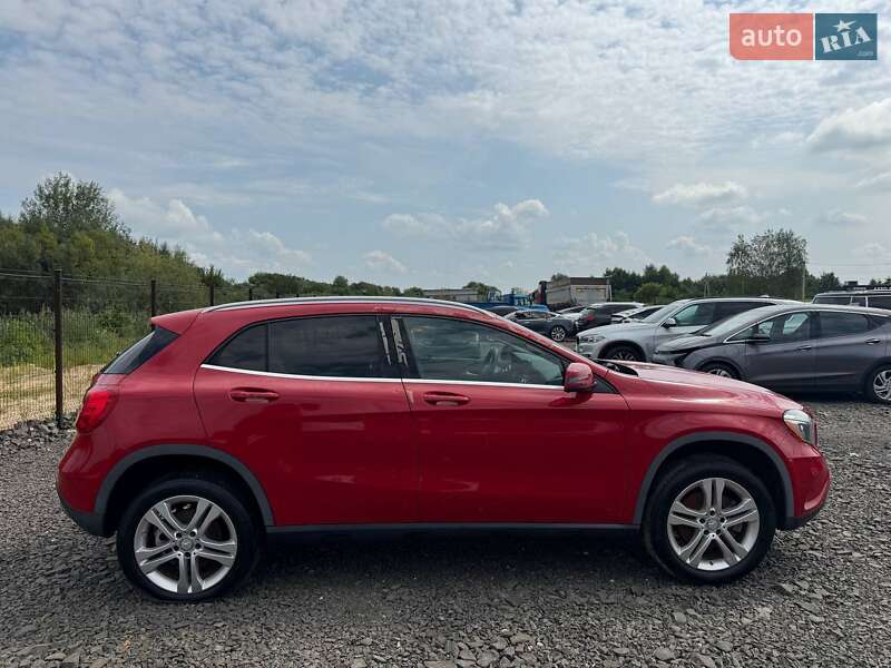 Внедорожник / Кроссовер Mercedes-Benz GLA-Class 2015 в Луцке
