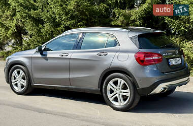 Внедорожник / Кроссовер Mercedes-Benz GLA-Class 2016 в 