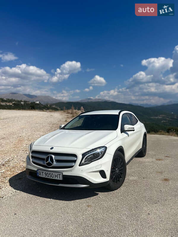 Внедорожник / Кроссовер Mercedes-Benz GLA-Class 2016 в Ивано-Франковске