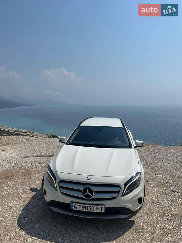 Внедорожник / Кроссовер Mercedes-Benz GLA-Class 2016 в Ивано-Франковске