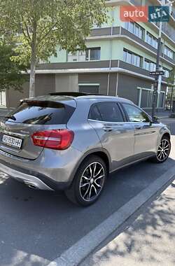 Внедорожник / Кроссовер Mercedes-Benz GLA-Class 2014 в 