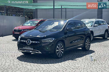 Позашляховик / Кросовер Mercedes-Benz GLA-Class 2020 в Мукачевому
