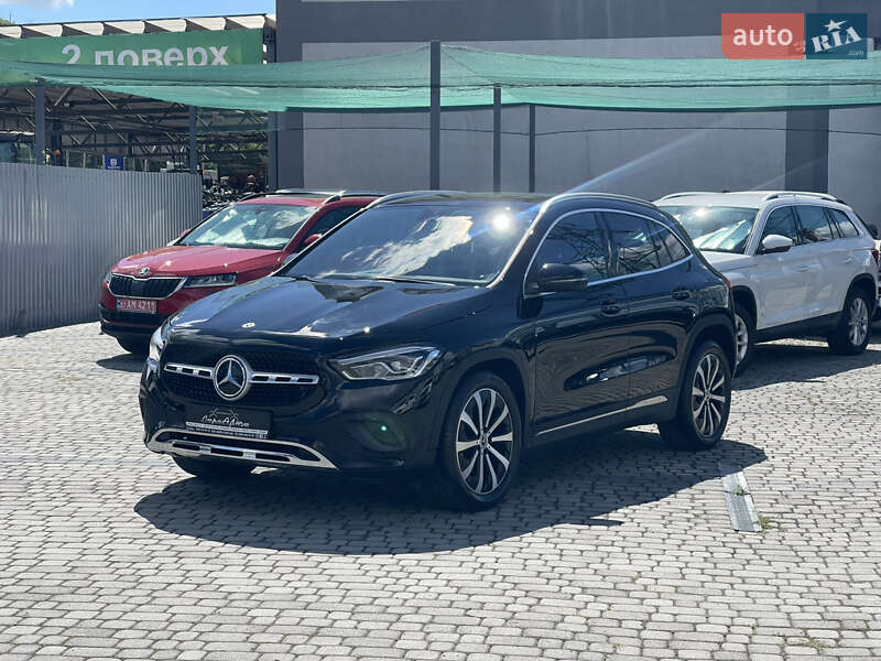 Внедорожник / Кроссовер Mercedes-Benz GLA-Class 2020 в Мукачево