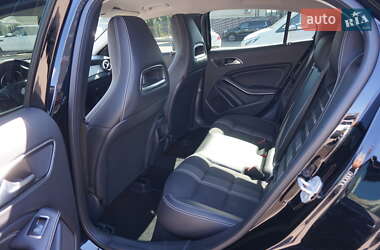Внедорожник / Кроссовер Mercedes-Benz GLA-Class 2017 в 