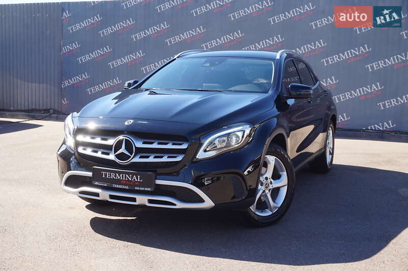 Внедорожник / Кроссовер Mercedes-Benz GLA-Class 2017 в Одессе