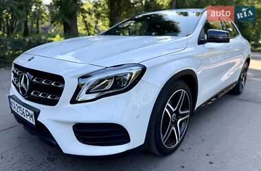 Внедорожник / Кроссовер Mercedes-Benz GLA-Class 2018 в 