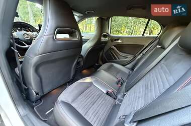 Внедорожник / Кроссовер Mercedes-Benz GLA-Class 2018 в 