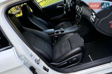 Внедорожник / Кроссовер Mercedes-Benz GLA-Class 2018 в 
