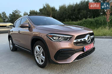 Внедорожник / Кроссовер Mercedes-Benz GLA-Class 2022 в 
