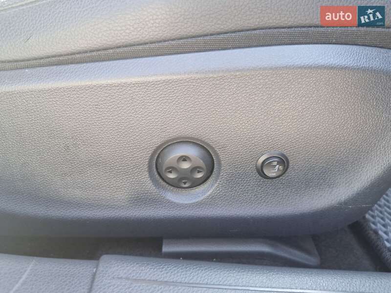 Позашляховик / Кросовер Mercedes-Benz GLA-Class 2014 в Хмельницькому