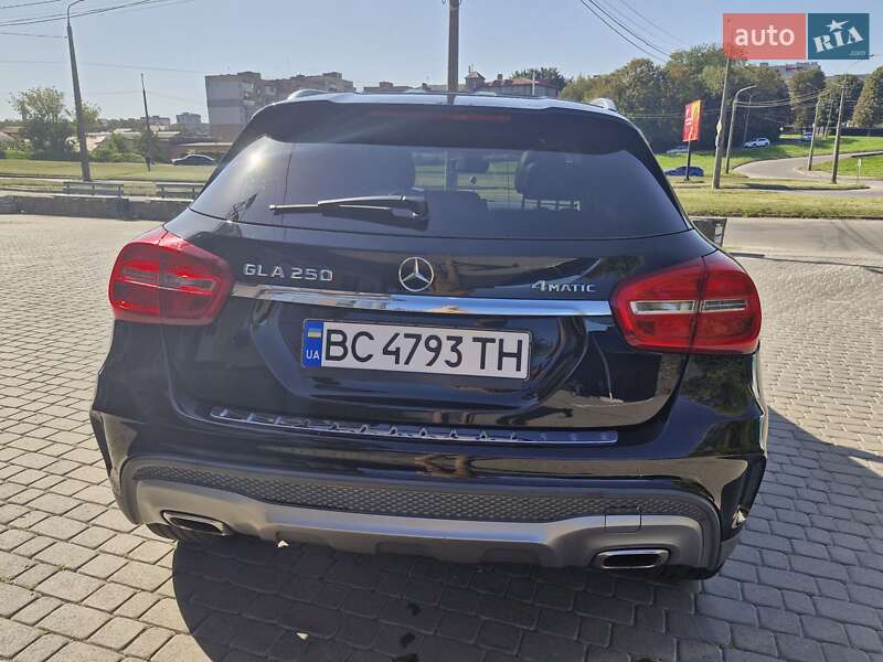 Позашляховик / Кросовер Mercedes-Benz GLA-Class 2014 в Хмельницькому