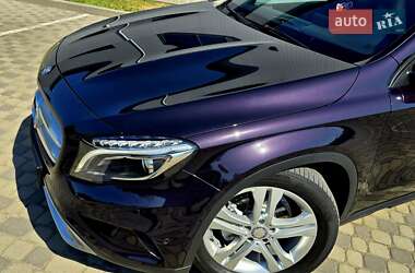 Внедорожник / Кроссовер Mercedes-Benz GLA-Class 2016 в 