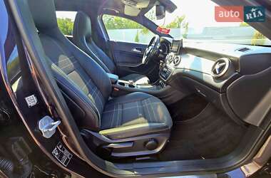 Внедорожник / Кроссовер Mercedes-Benz GLA-Class 2016 в 
