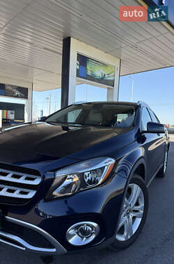 Внедорожник / Кроссовер Mercedes-Benz GLA-Class 2017 в 