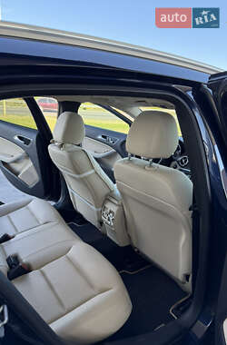 Внедорожник / Кроссовер Mercedes-Benz GLA-Class 2017 в 