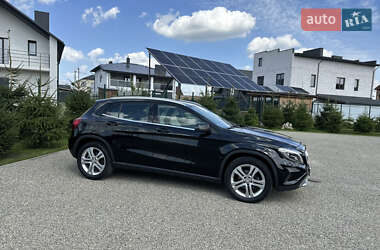 Внедорожник / Кроссовер Mercedes-Benz GLA-Class 2016 в 