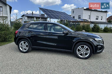 Внедорожник / Кроссовер Mercedes-Benz GLA-Class 2016 в 