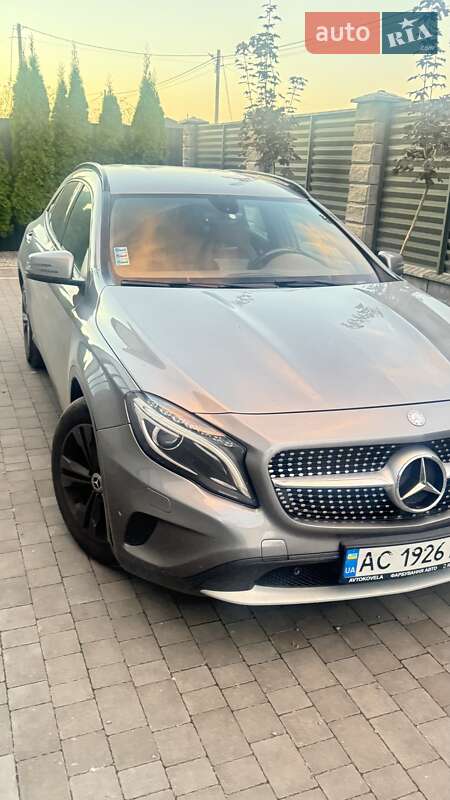 Внедорожник / Кроссовер Mercedes-Benz GLA-Class 2014 в Луцке