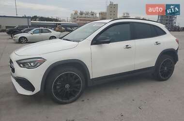 Внедорожник / Кроссовер Mercedes-Benz GLA-Class 2023 в 
