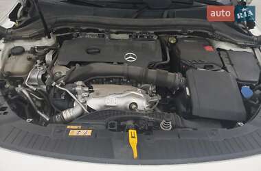 Внедорожник / Кроссовер Mercedes-Benz GLA-Class 2023 в 