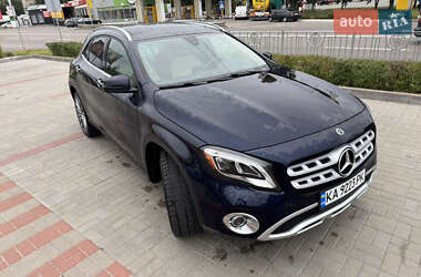 Внедорожник / Кроссовер Mercedes-Benz GLA-Class 2017 в 