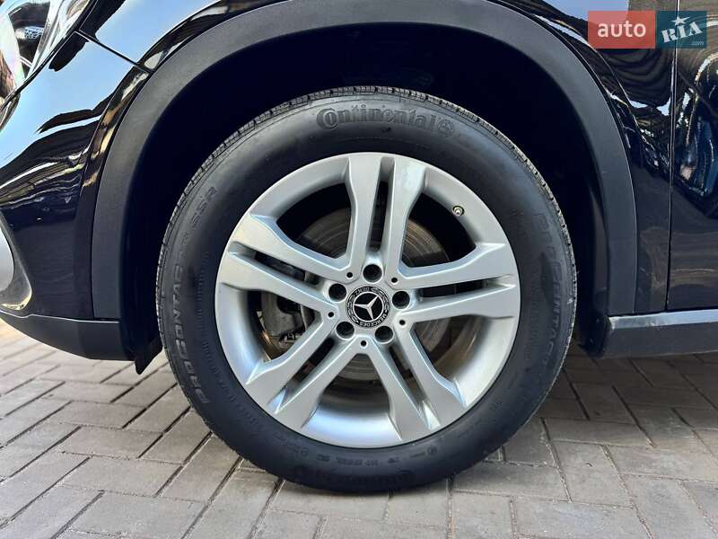 Внедорожник / Кроссовер Mercedes-Benz GLA-Class 2019 в Кривом Роге