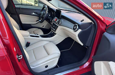 Внедорожник / Кроссовер Mercedes-Benz GLA-Class 2017 в 