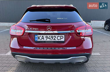 Внедорожник / Кроссовер Mercedes-Benz GLA-Class 2017 в 