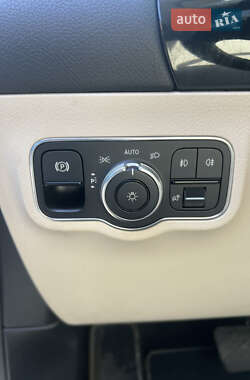 Внедорожник / Кроссовер Mercedes-Benz GLA-Class 2021 в 