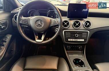 Внедорожник / Кроссовер Mercedes-Benz GLA-Class 2019 в 