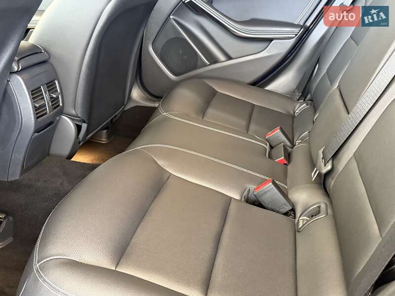Внедорожник / Кроссовер Mercedes-Benz GLA-Class 2019 в Одессе