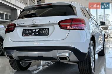 Внедорожник / Кроссовер Mercedes-Benz GLA-Class 2019 в 