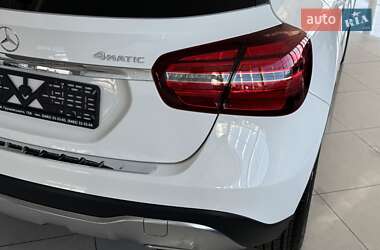 Внедорожник / Кроссовер Mercedes-Benz GLA-Class 2019 в 
