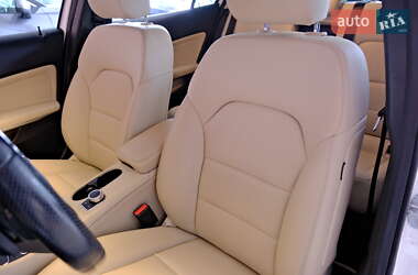 Позашляховик / Кросовер Mercedes-Benz GLA-Class 2018 в 